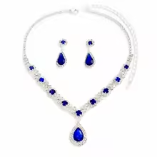 Fashionable Crystal Jewelry Necklace Earring Set Premium Luxury Pendant Necklace Original Design Inlaid Zircon Dangle Earrings